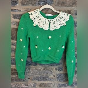 NWOT ZARA floral knit cropped sweater top